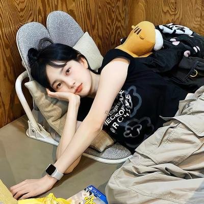 持摄影机的人