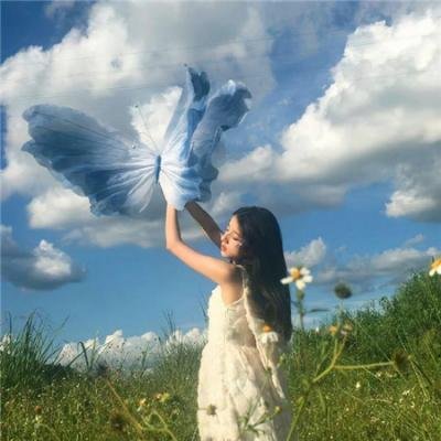 我的同桌是校花